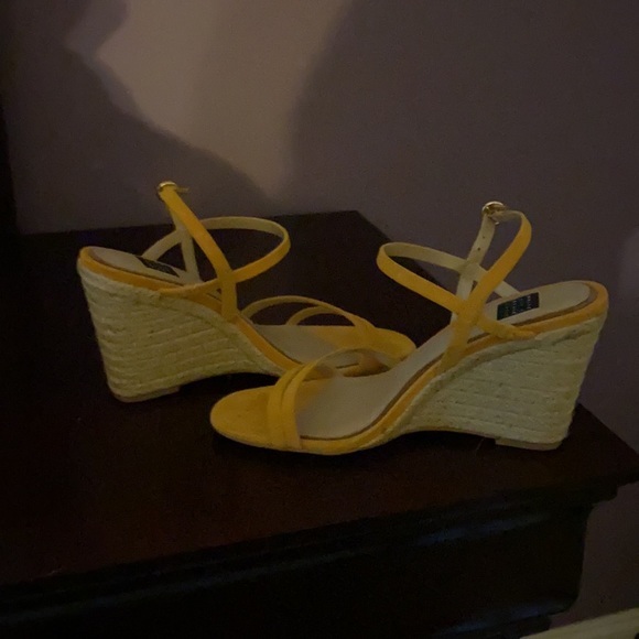 Gold wedge sandals from WHBM - worn once! - Picture 4 of 4